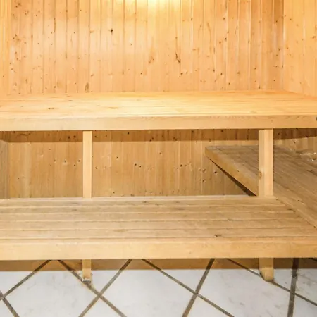 Σπίτι διακοπών Stunning In With Sauna Saltum