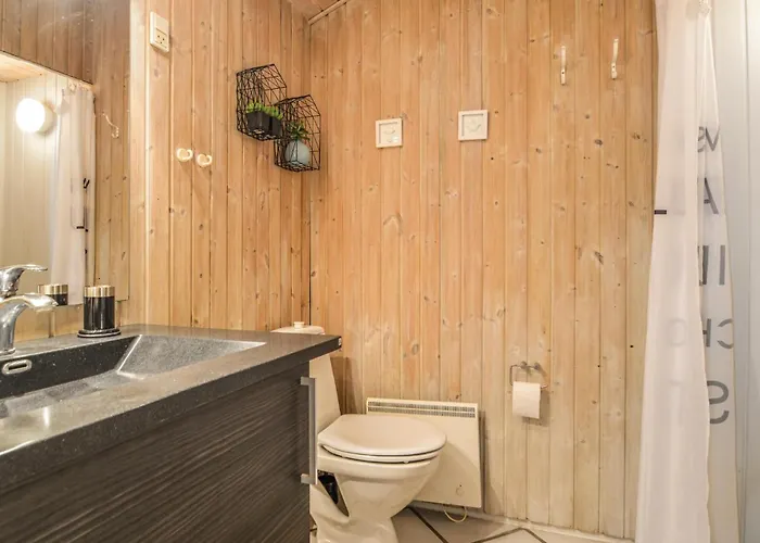Stunning In With Sauna Saltum